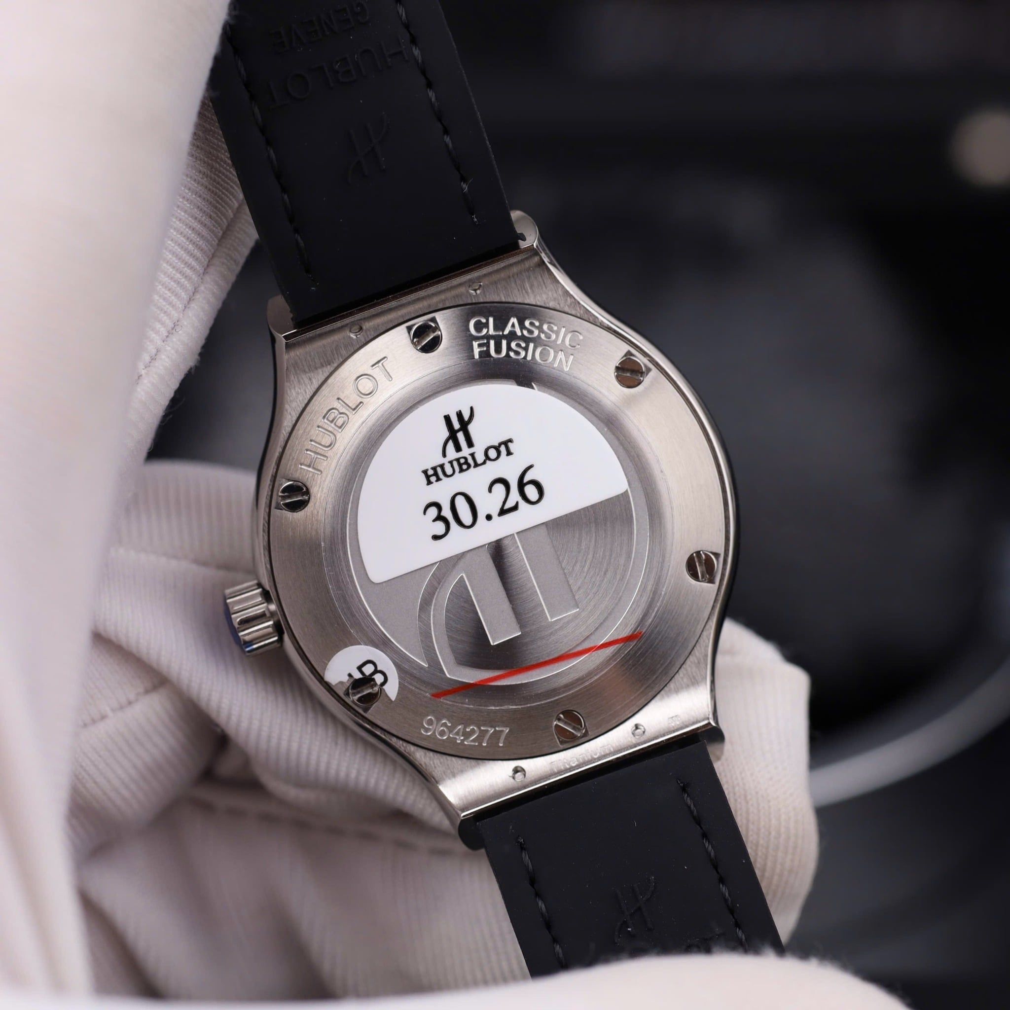 HUBLOT CLASSIC FUSION 33 MM - Đồng Hồ Hublot - Nữ - DHTT191