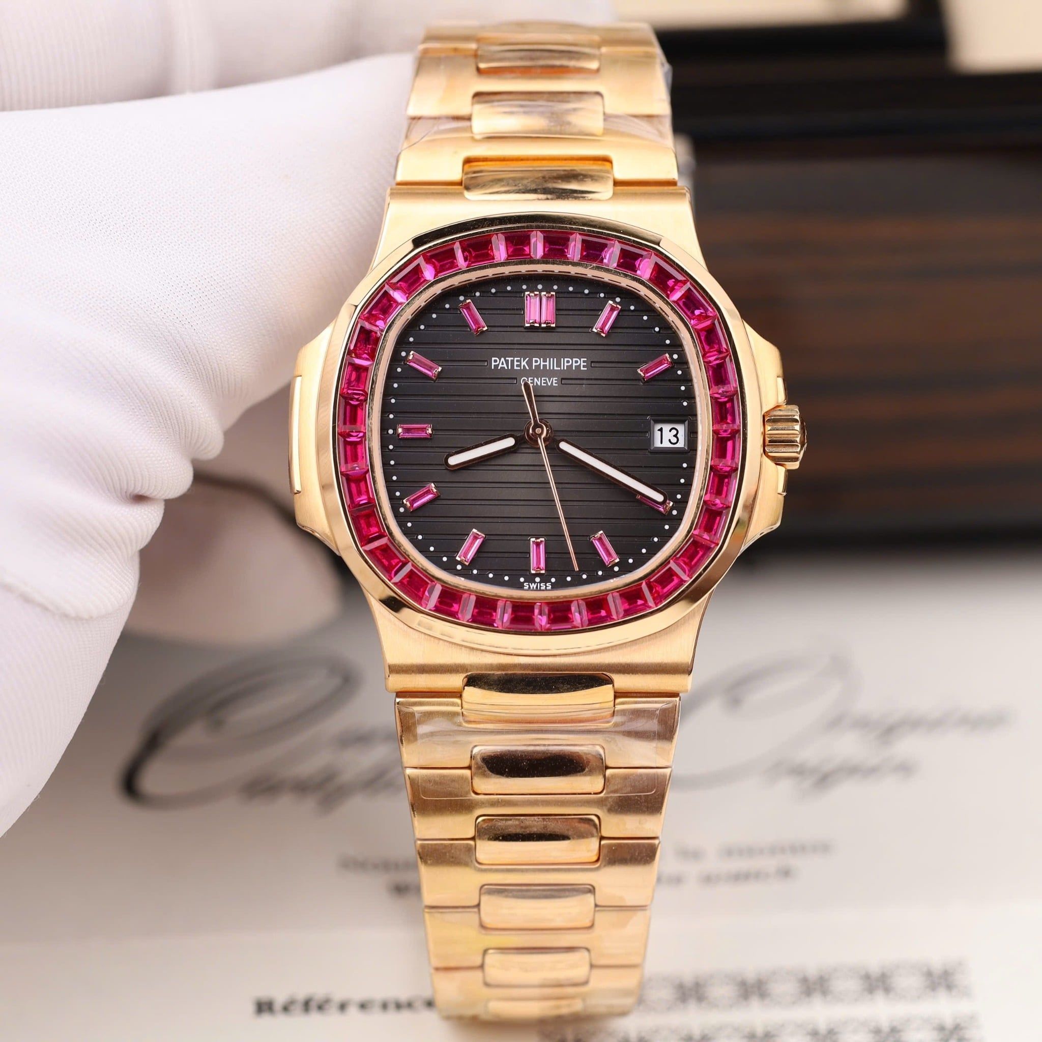 PATEK PHILIPPE NAUTILUS 40 MM - Đồng Hồ Patek Philippe - Nam - DHNTT519