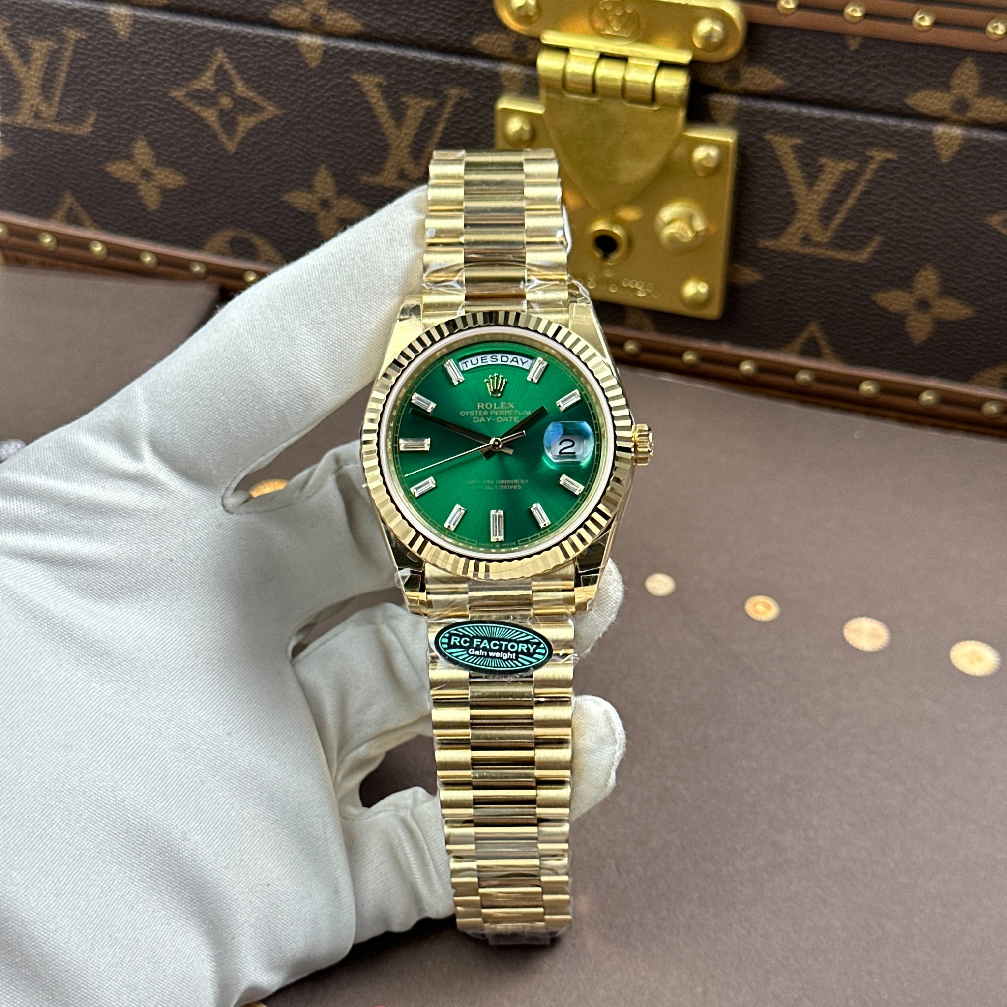 ROLEX DAY-DATE 40 MM - Đồng Hồ Rolex - Nam - DHNTT1513