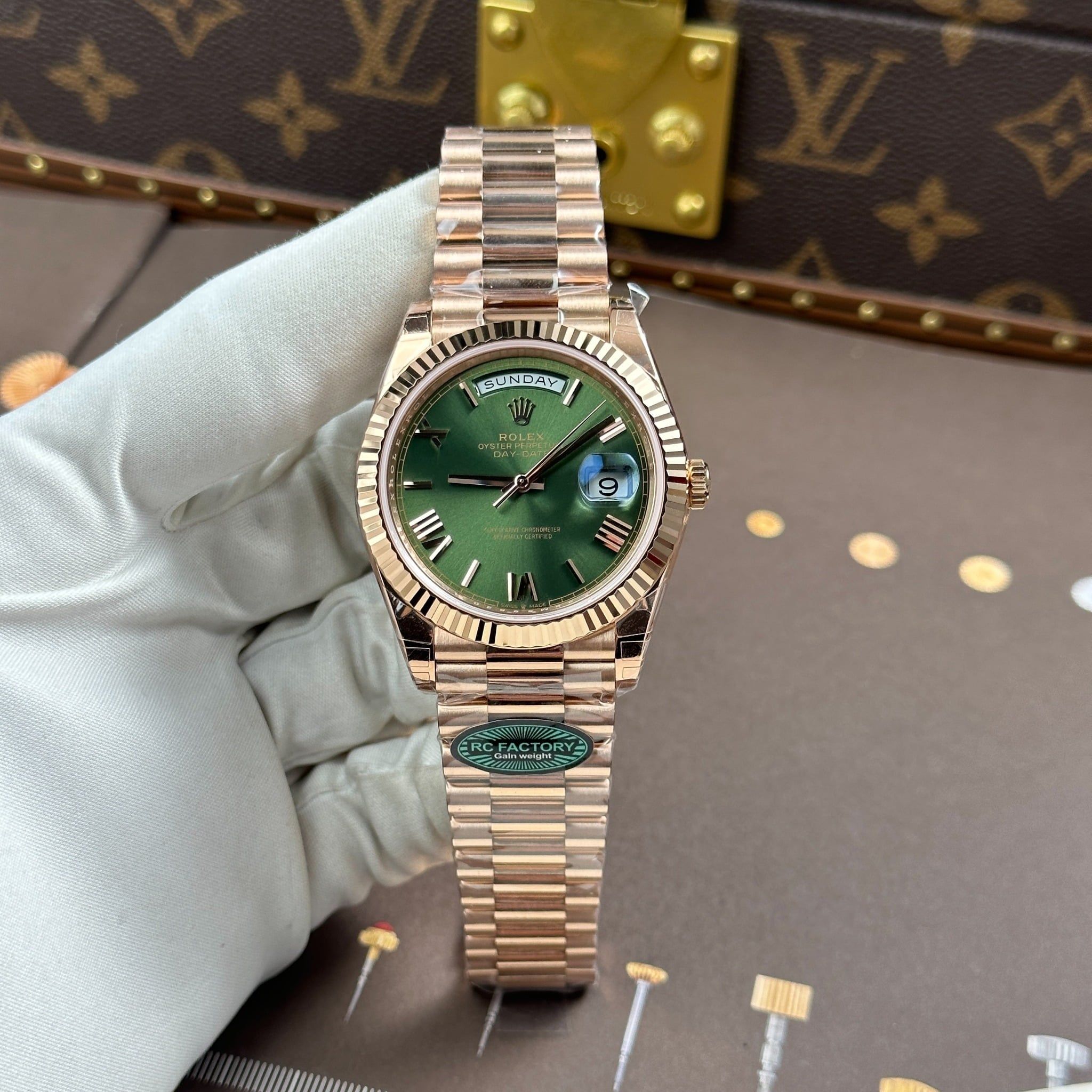 ROLEX DAY-DATE 40 MM - Đồng Hồ Rolex - Nam - DHNTT1871