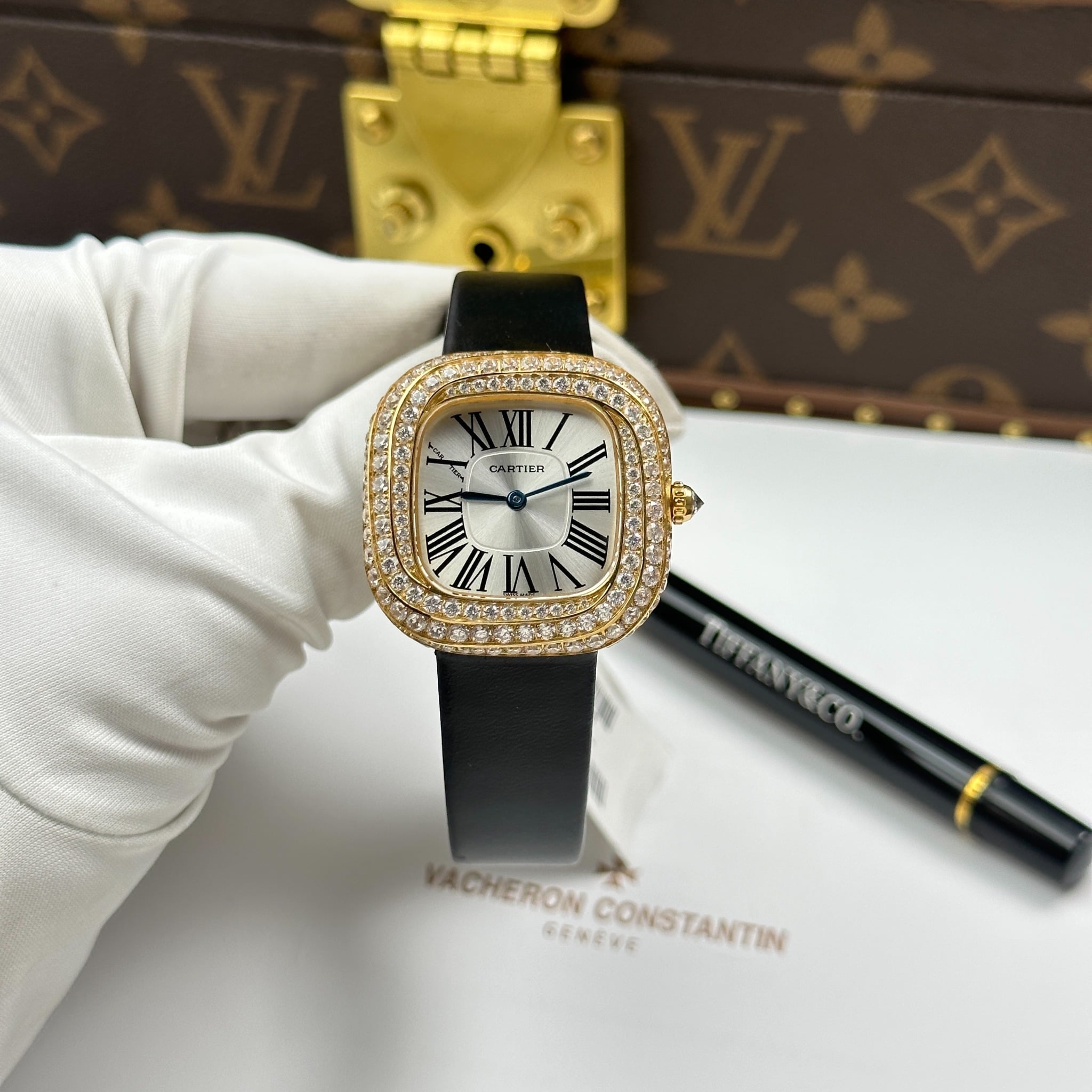 CARTIER COUSSIN DE 30 MM - Đồng Hồ Cartier - Nữ - DHTT511