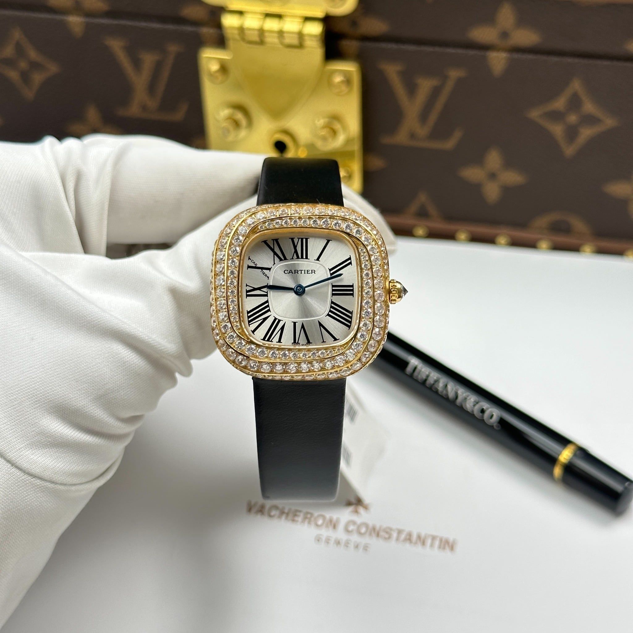 CARTIER COUSSIN DE 30 MM - Đồng Hồ Cartier - Nữ - DHTT511