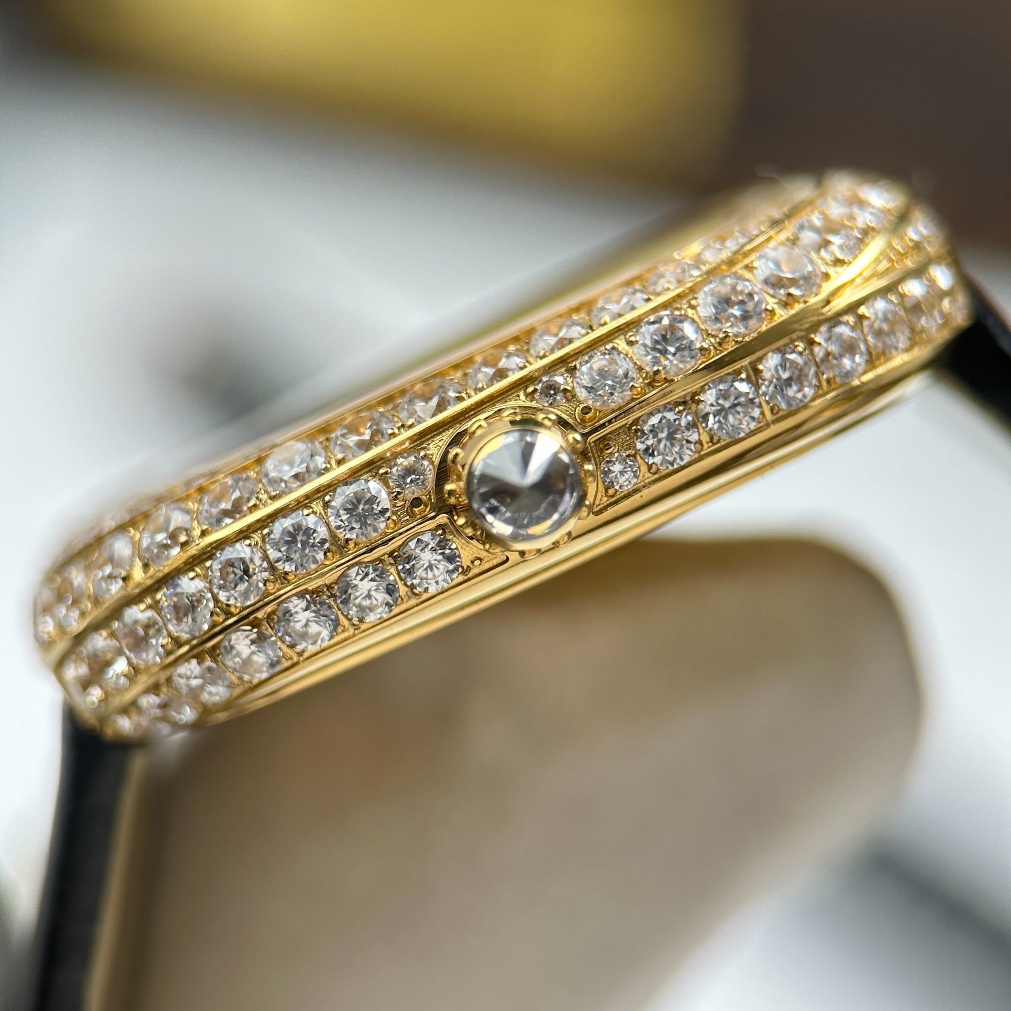 CARTIER COUSSIN DE 30 MM - Đồng Hồ Cartier - Nữ - DHTT511