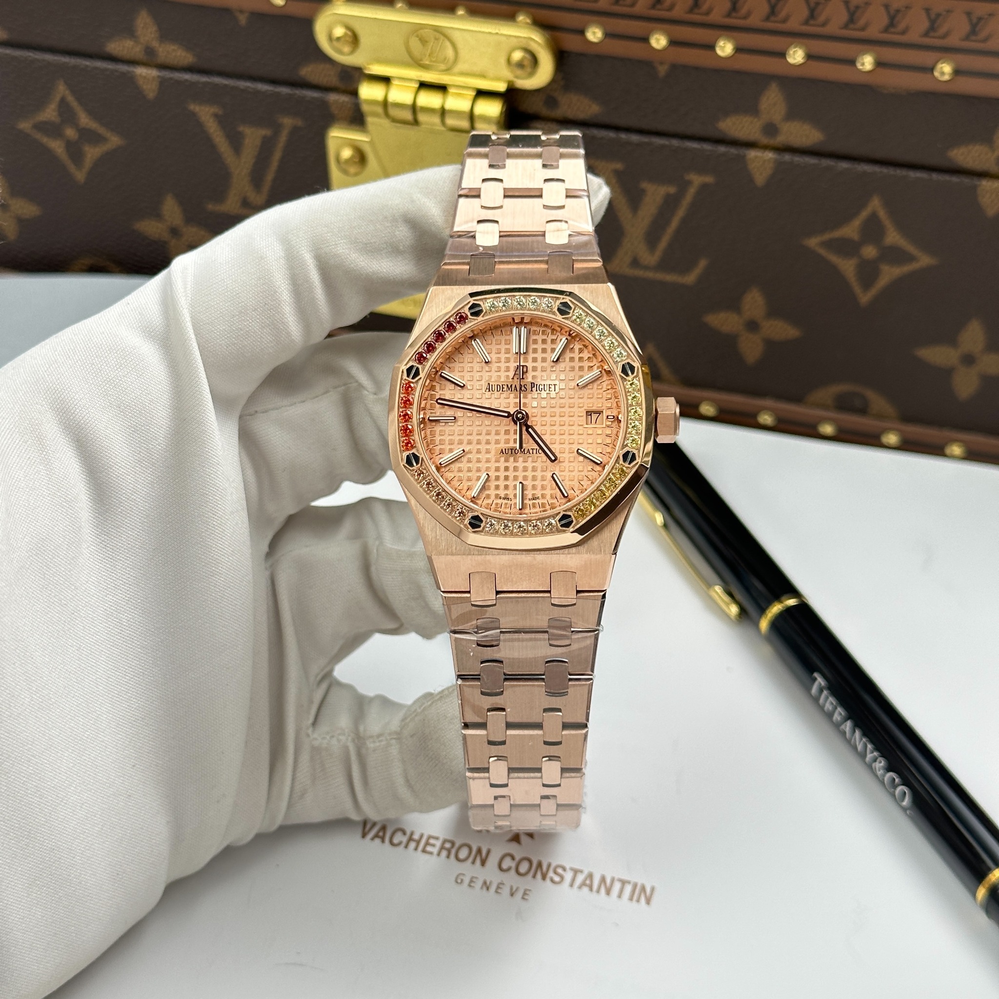 AUDEMARS PIGUET ROYAL OAK 37 MM - Đồng Hồ Audemars Piguet - Nam - DHNTT708