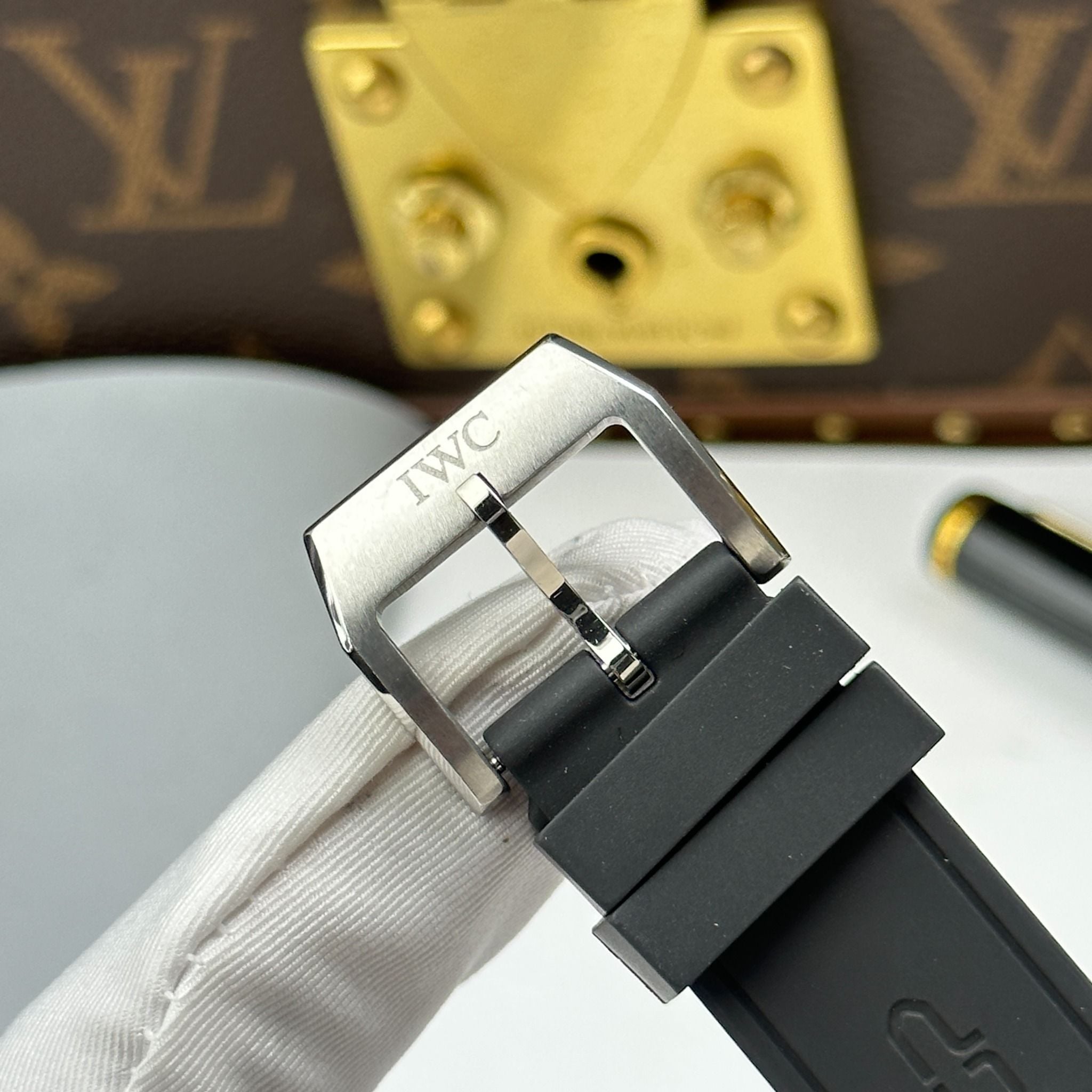 IWC PILOT'S 41 MM - Đồng Hồ IWC - Nam - DHNTT1912