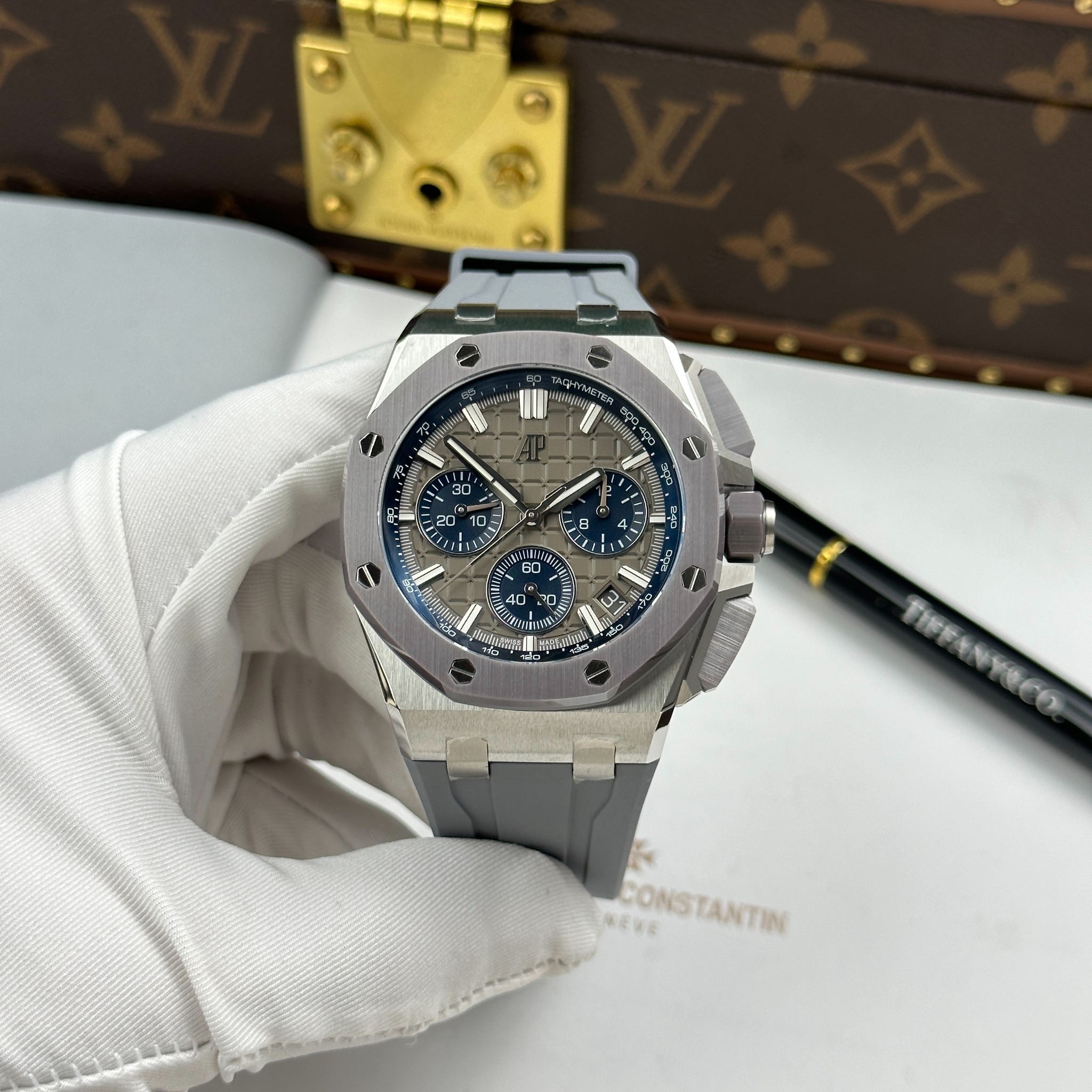 AUDEMARS PIGUET ROYAL OAK 43 MM - Đồng Hồ Audemars Piguet - Nam - DHNTT1913