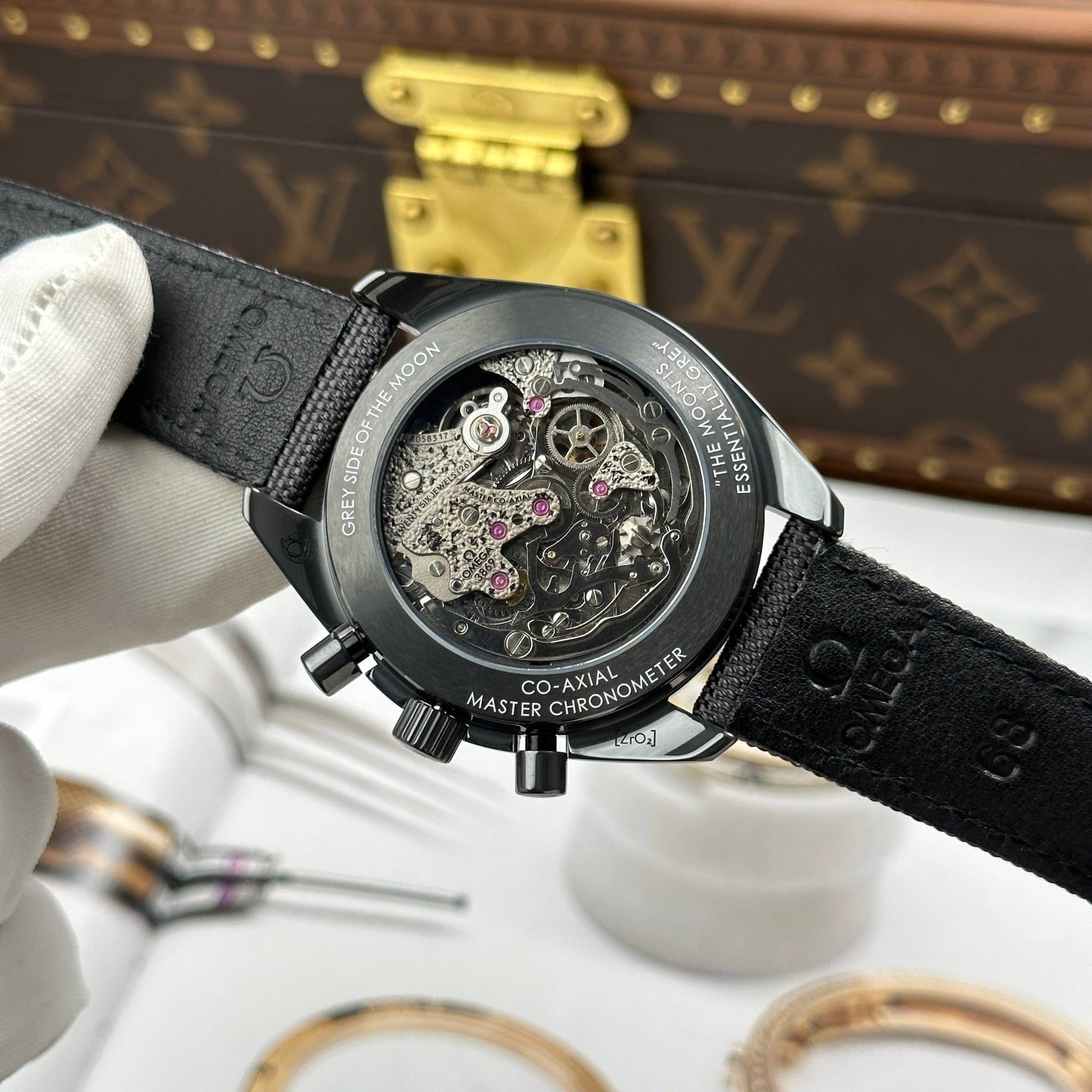 OMEGA SPEEDMASTER DARK SIDE OF THE MOON 44 MM - Đồng Hồ Omega - Nam - DHNTT614