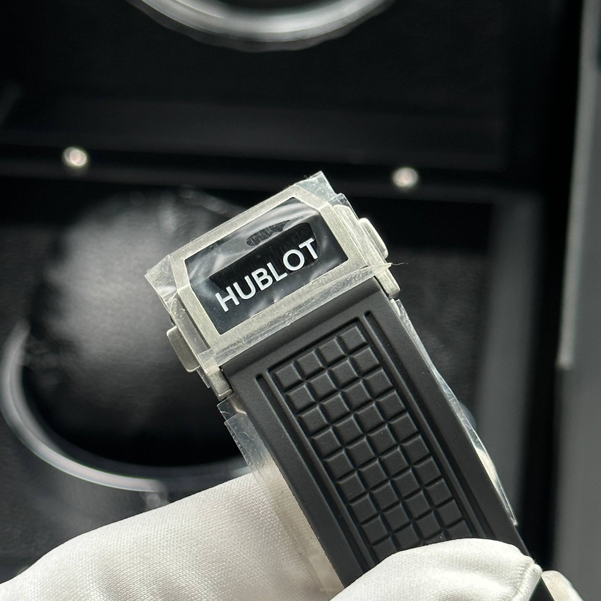 HUBLOT SQUARE BANG UNICO 42 MM - Đồng Hồ Hublot - Nam - DHNTT1400