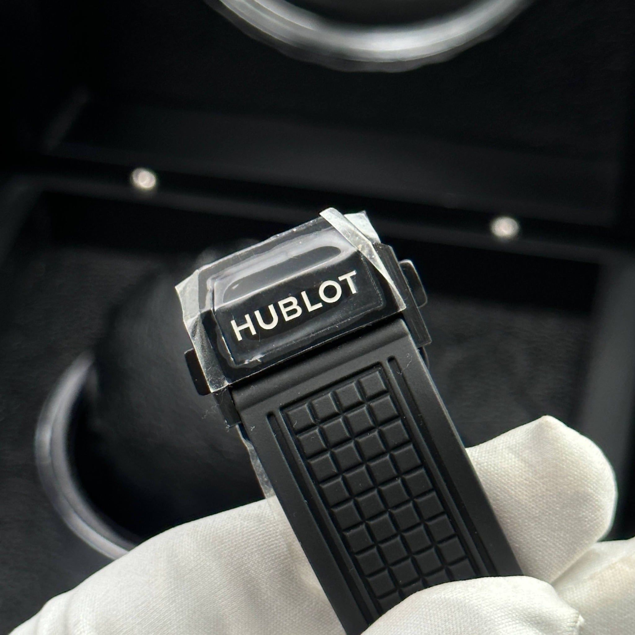 HUBLOT SQUARE BANG UNICO 42 MM - Đồng Hồ Hublot - Nam - DHNTT1843