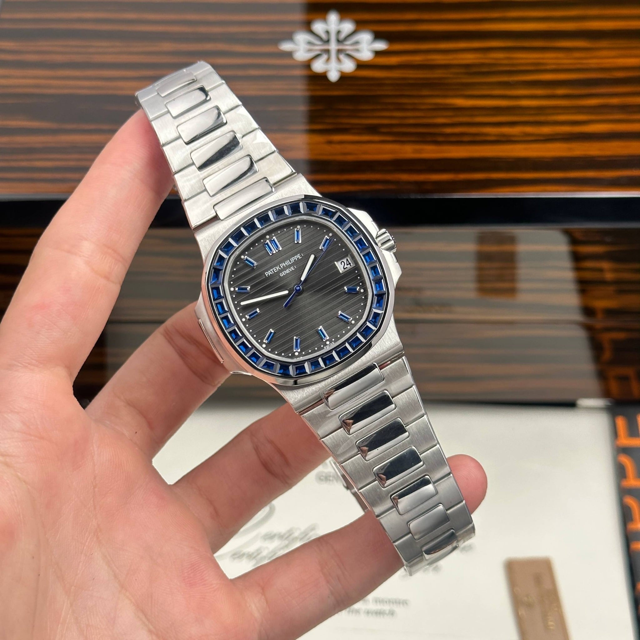 PATEK PHILIPPE NAUTILUS 40 MM - Đồng Hồ Patek Philippe - Nam - DHNTT437
