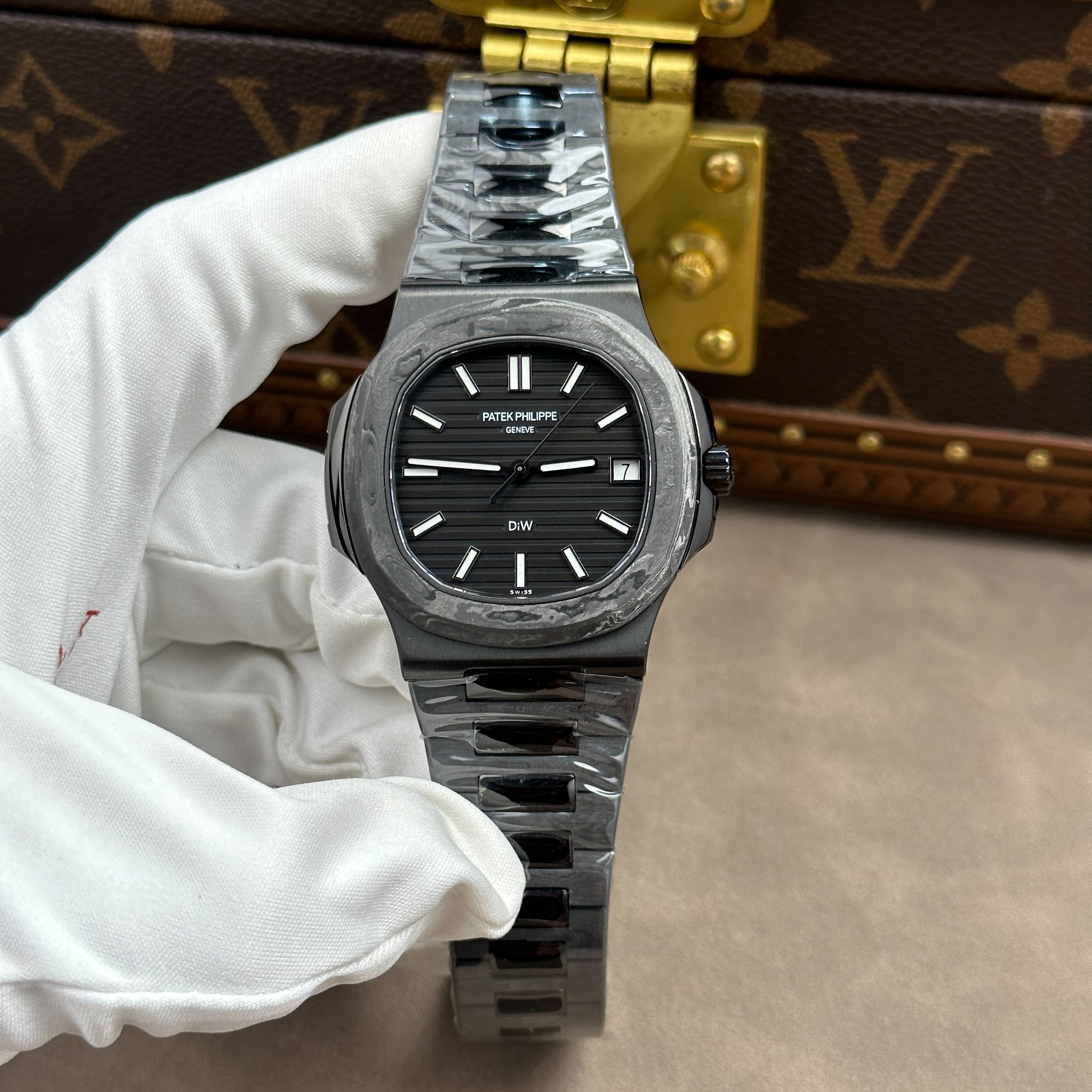 PATEK PHILIPPE NAUTILUS 40 MM - Đồng Hồ Patek Philippe - Nam - DHNTT655