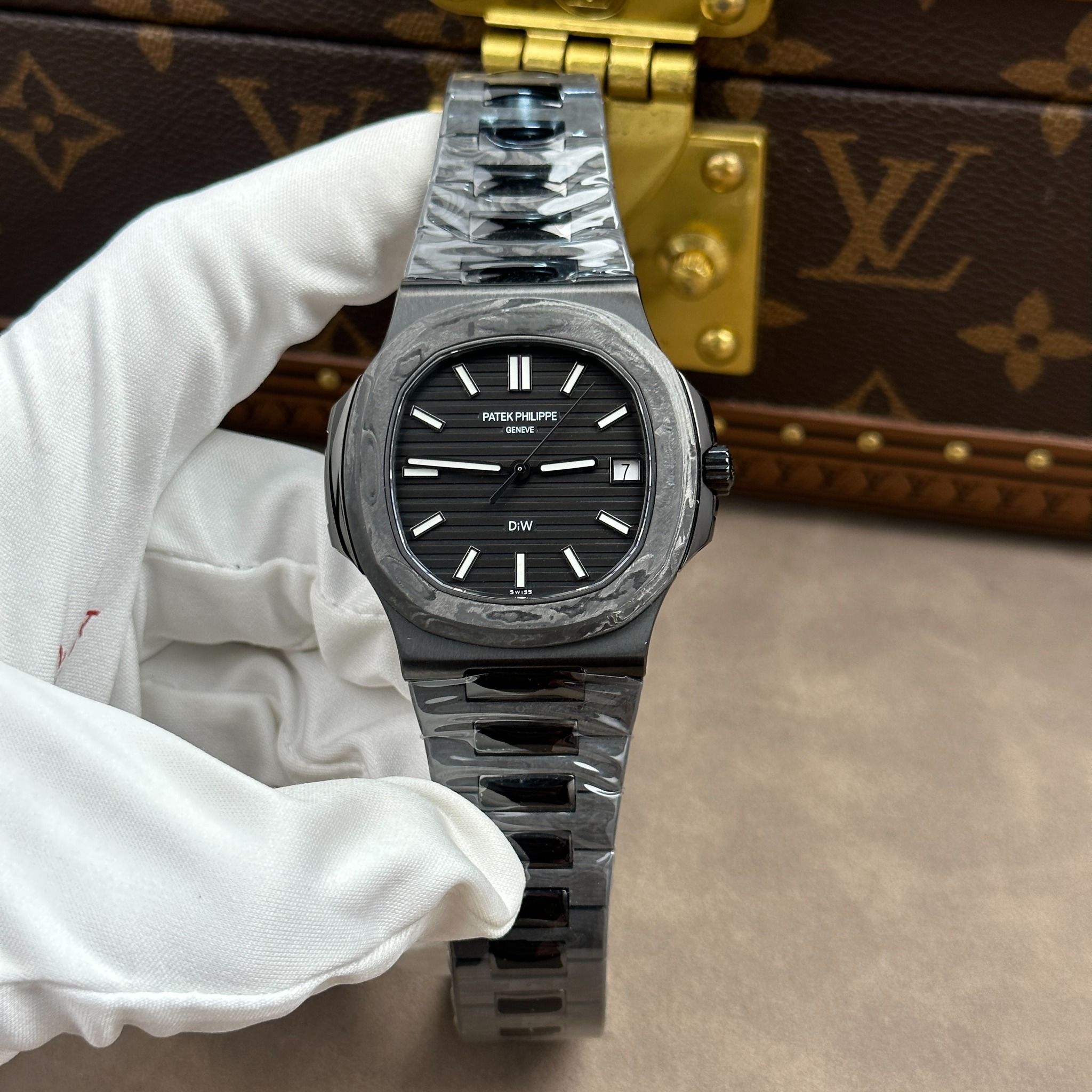 PATEK PHILIPPE NAUTILUS 40 MM - Đồng Hồ Patek Philippe - Nam - DHNTT655
