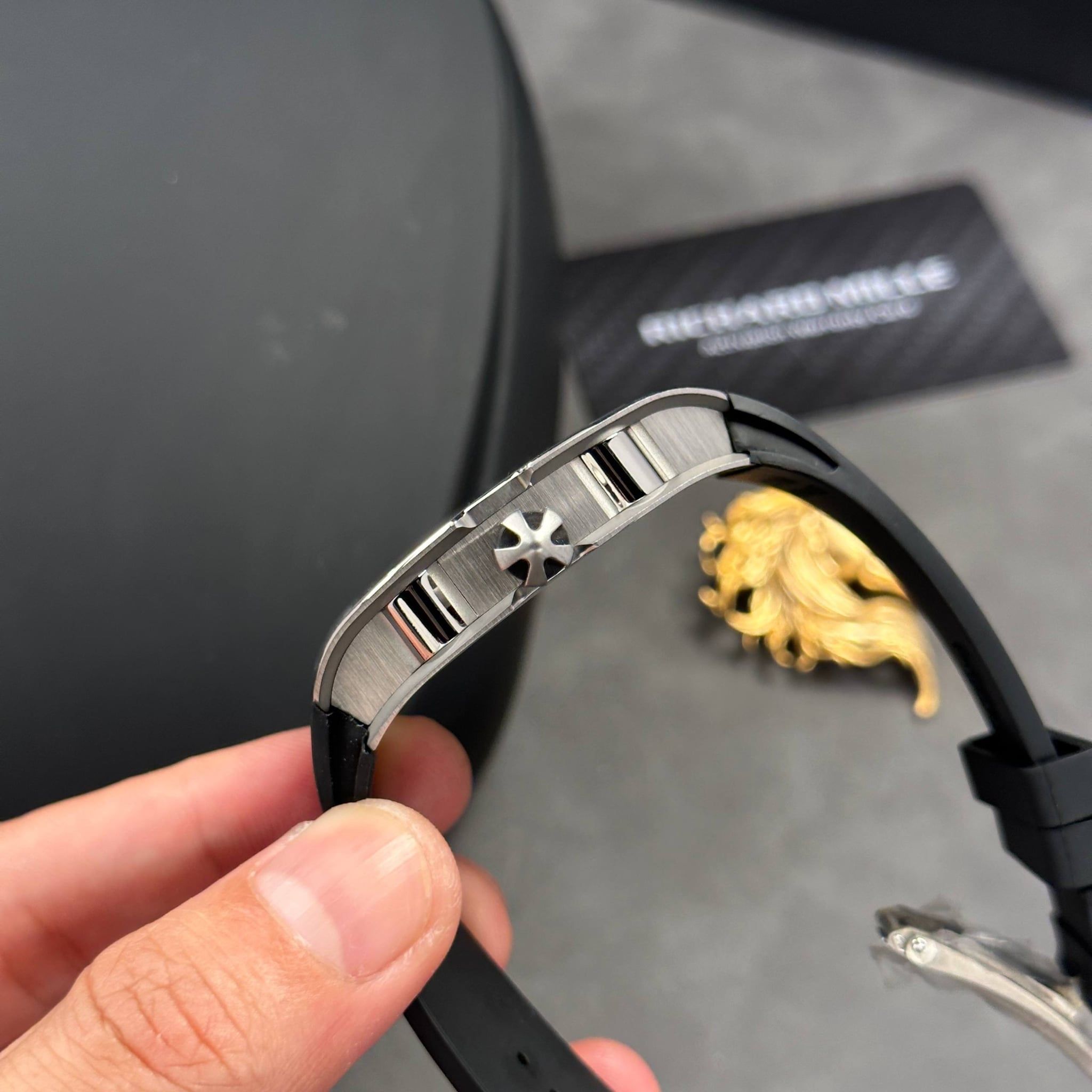 RICHARD MILLE RM 67-01 - Đồng Hồ Richard Mille - Nam - DHNTT421