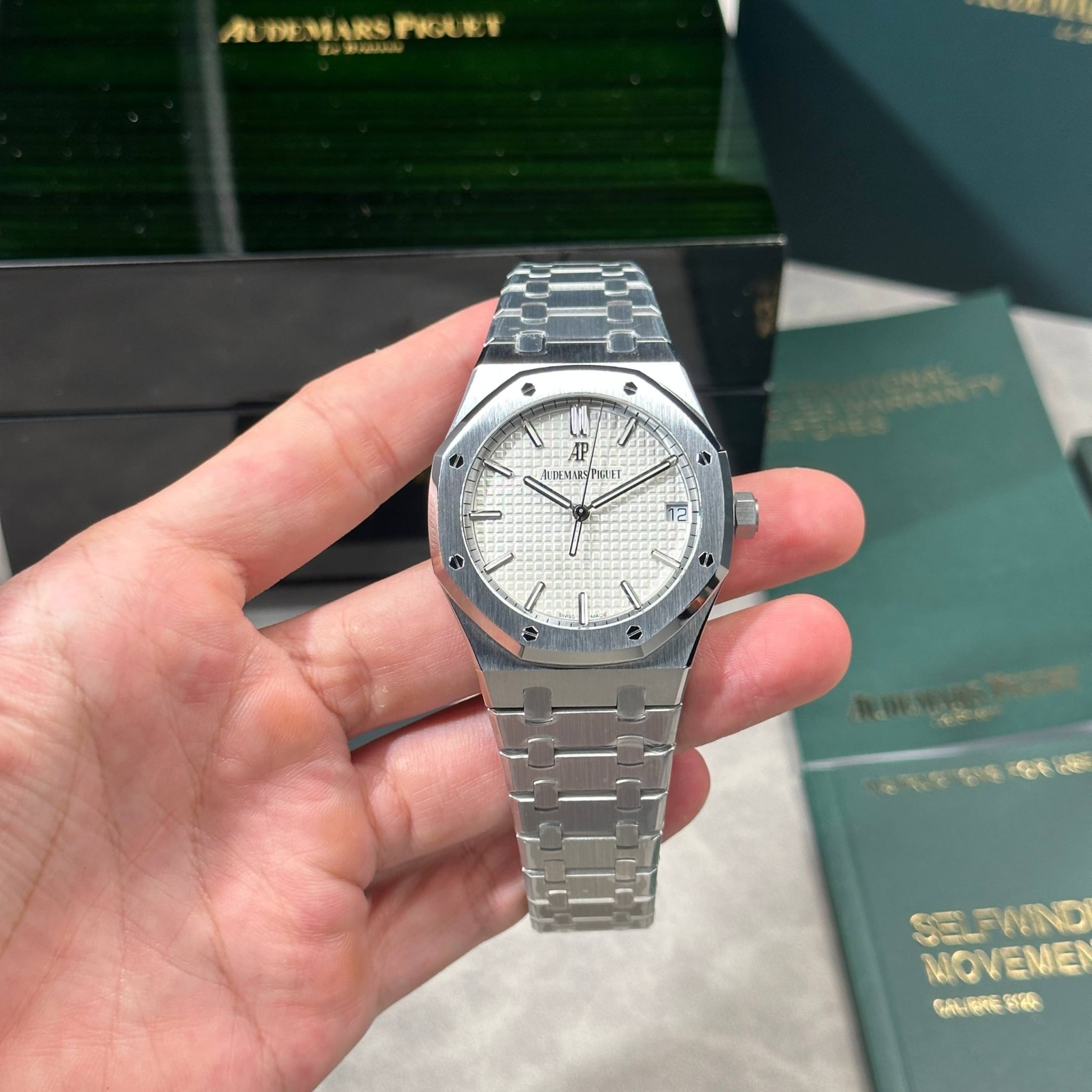 AUDEMARS PIGUET ROYAL OAK 41 MM - Đồng Hồ Audemars Piguet - Nam - DHNTT1597