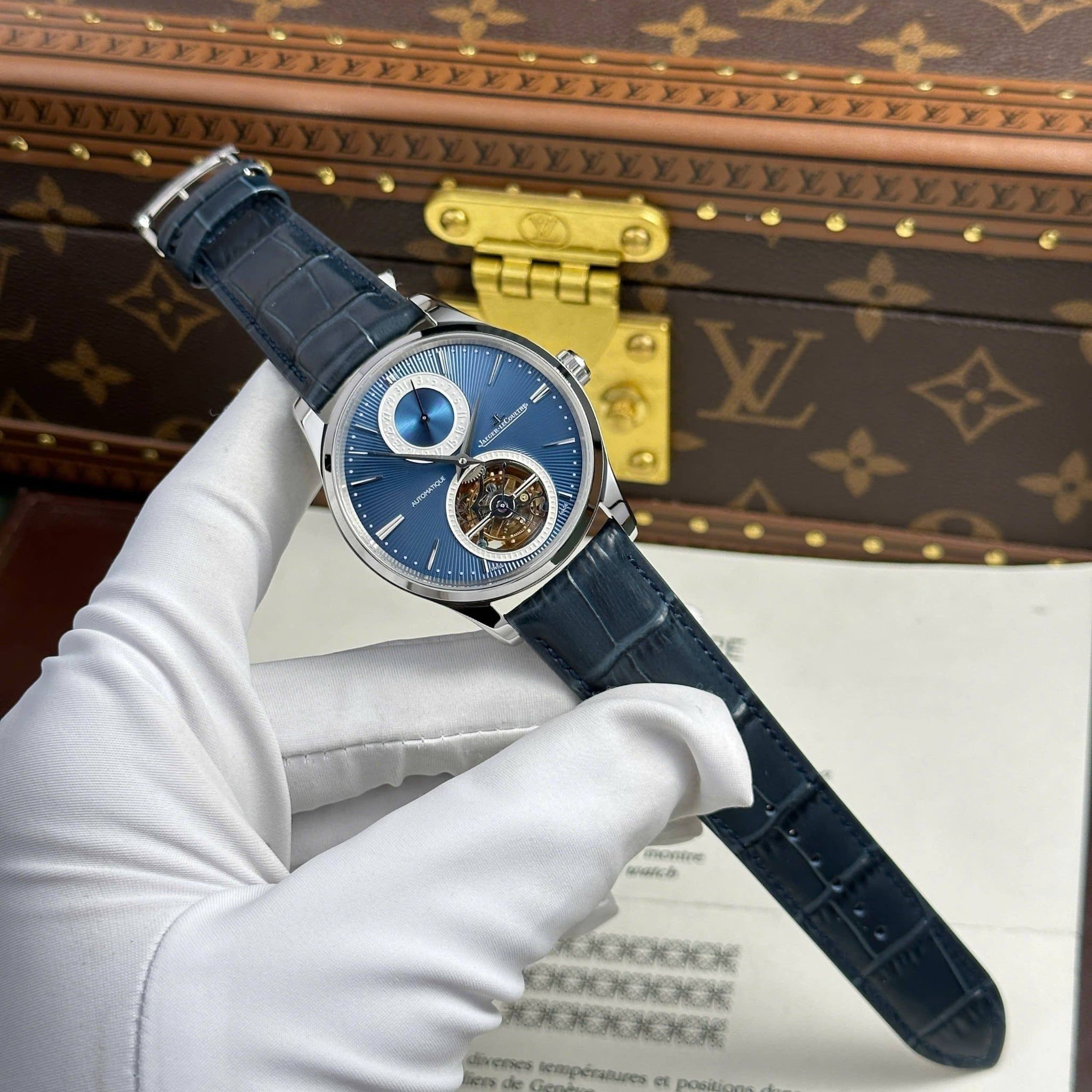 JAEGER-LECOULTRE MASTER ULTRA THIN TOURBILLON 40 MM - Đồng Hồ Jaeger-LeCoultre - Nam - DHNTT1462