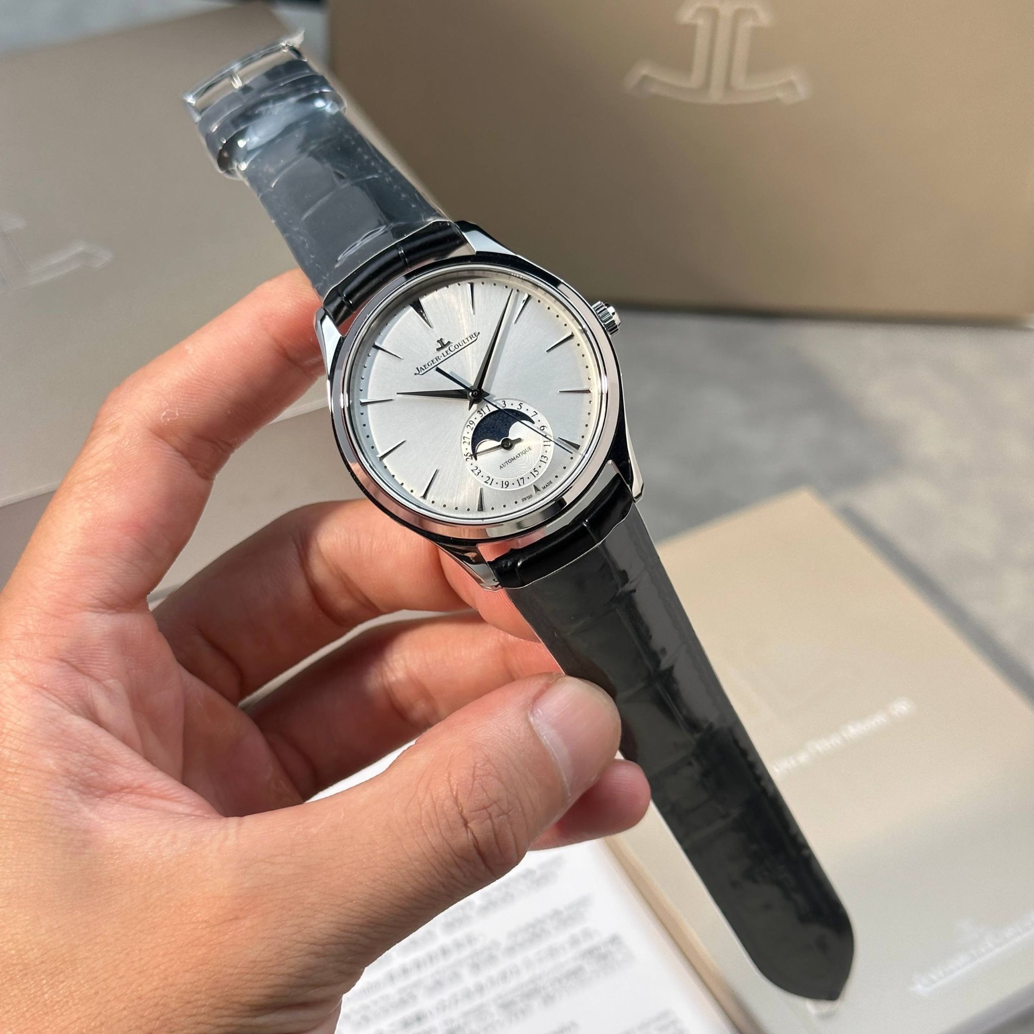 JAEGER-LECOULTRE MASTER ULTRA THIN 39 MM - Đồng Hồ Jaeger-LeCoultre - Nam - DHNTT1537