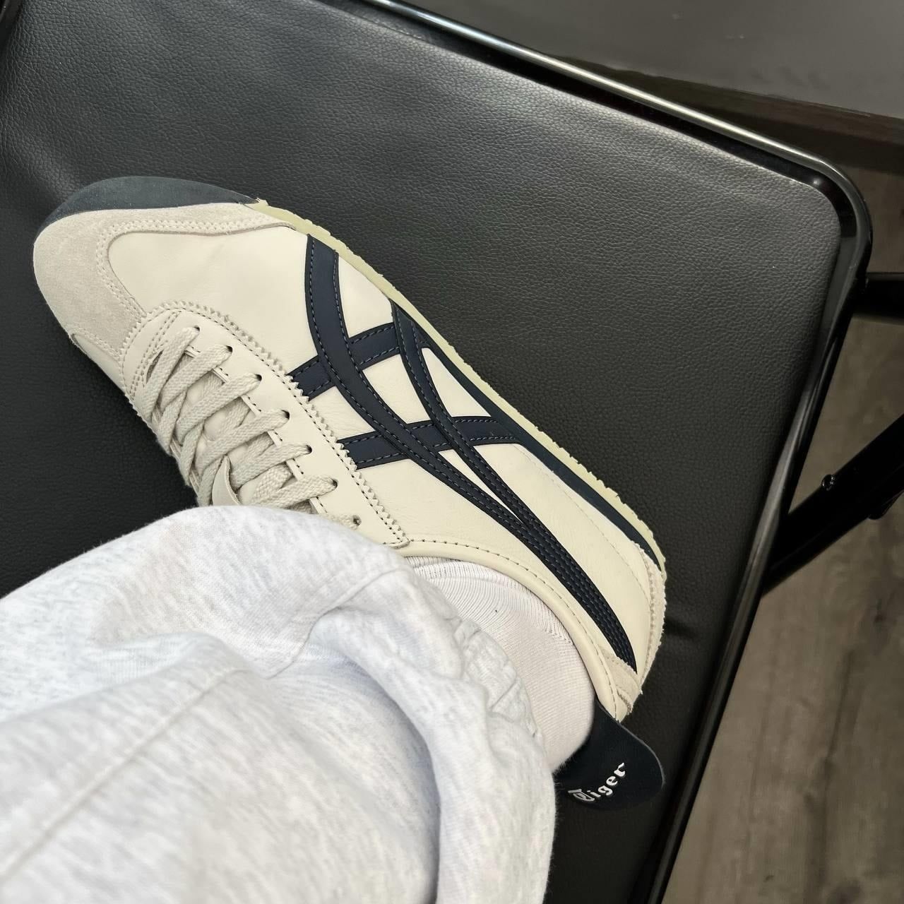  2774 - HÀNG CHÍNH HÃNG - GIÀY Onitsuka Tiger Mexico 66 - Birch Peacoat - Code : 1183C102 - 200 