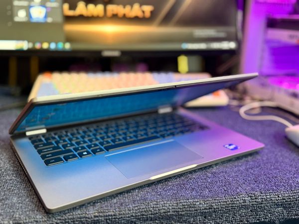 Laptop Core i5-1145G7 - Tặng Kèm Phần Mềm Hát Live