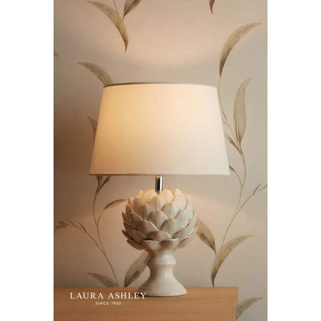 Den ban gom chao vai trang Laura Ashley GST022W trang tri phong khach sang trong