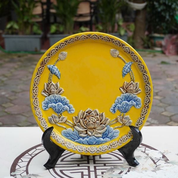  ĐĨA PHONG THUỶ TRƯNG BÀY “LIÊN HOA NHƯ Ý CÁT TƯỜNG” – Mang Lại Bình An, May Mắn 