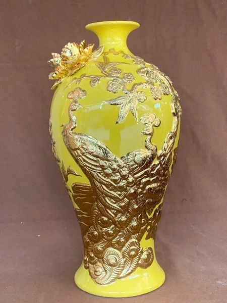  Bình mai men màu đắp nổi dát vàng họa tiết CÔNG THÀNH DANH TOẠI hàng Bát Tràng chính hãng BMVHCDDTDV 