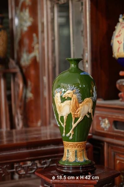  Bình mai men màu đắp nổi 3D MÃ ĐÁO THÀNH CÔNG hàng Bát Tràng chính hãng BMVHMD 