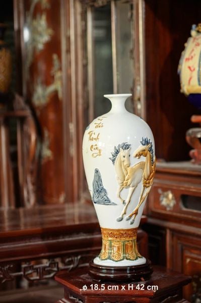  Bình mai men màu đắp nổi 3D MÃ ĐÁO THÀNH CÔNG hàng Bát Tràng chính hãng BMVHMD 