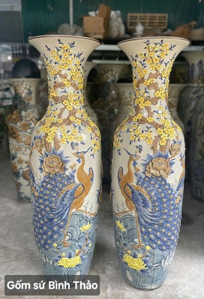  Lọ lộc bình Công hoa mai men rạn đắp nổi - Gốm sứ Bát Tràng cao cấp LBCM-HN 