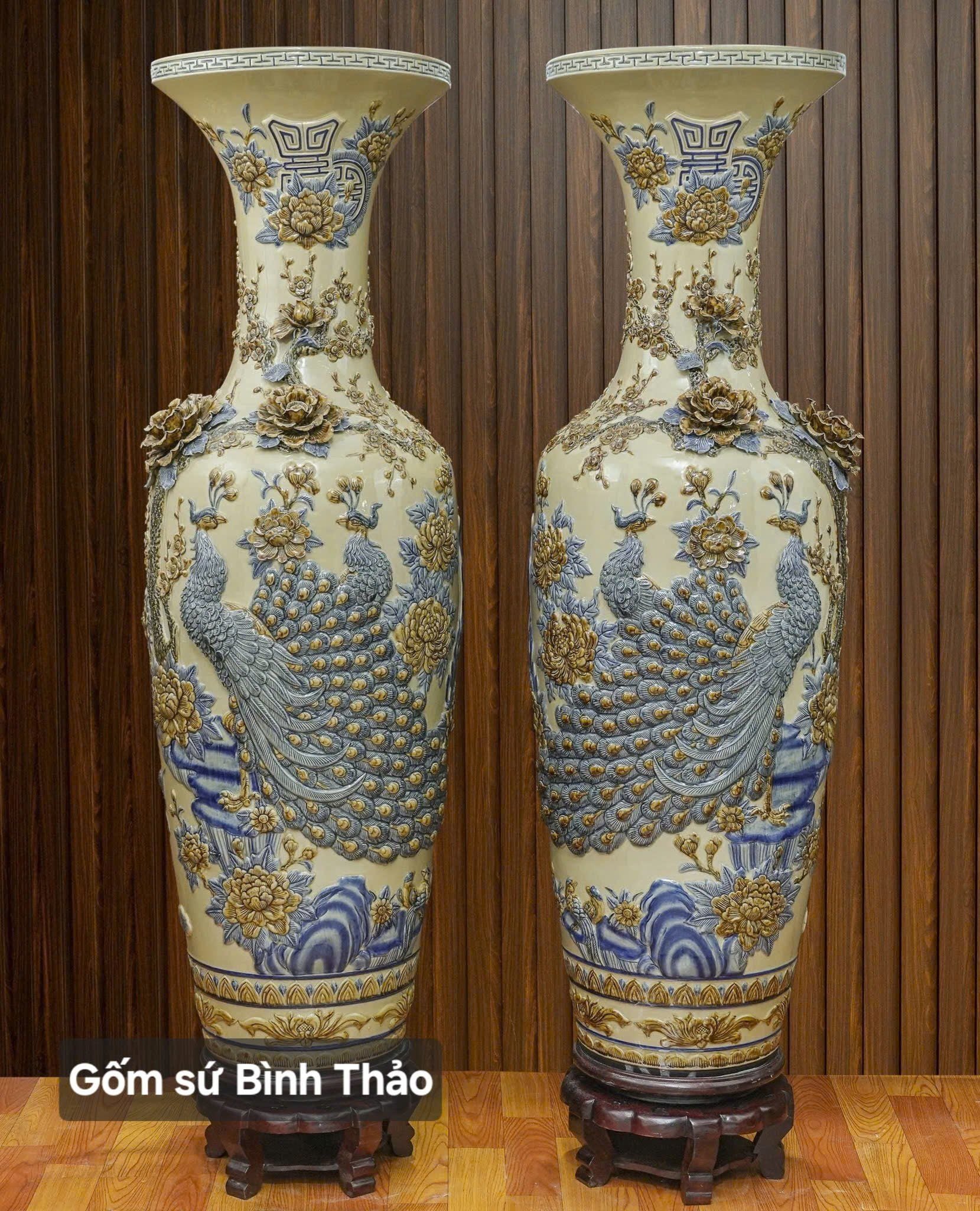  Lọ lộc bình Công đào đắp nổi - Gốm sứ Bát Tràng cao cấp LBHTCD-DM 