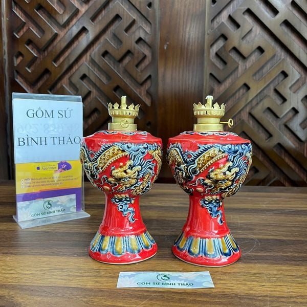  Đèn dầu men đỏ họa tiết rồng đắp nổi - Gốm sứ Bát Tràng cao cấp 