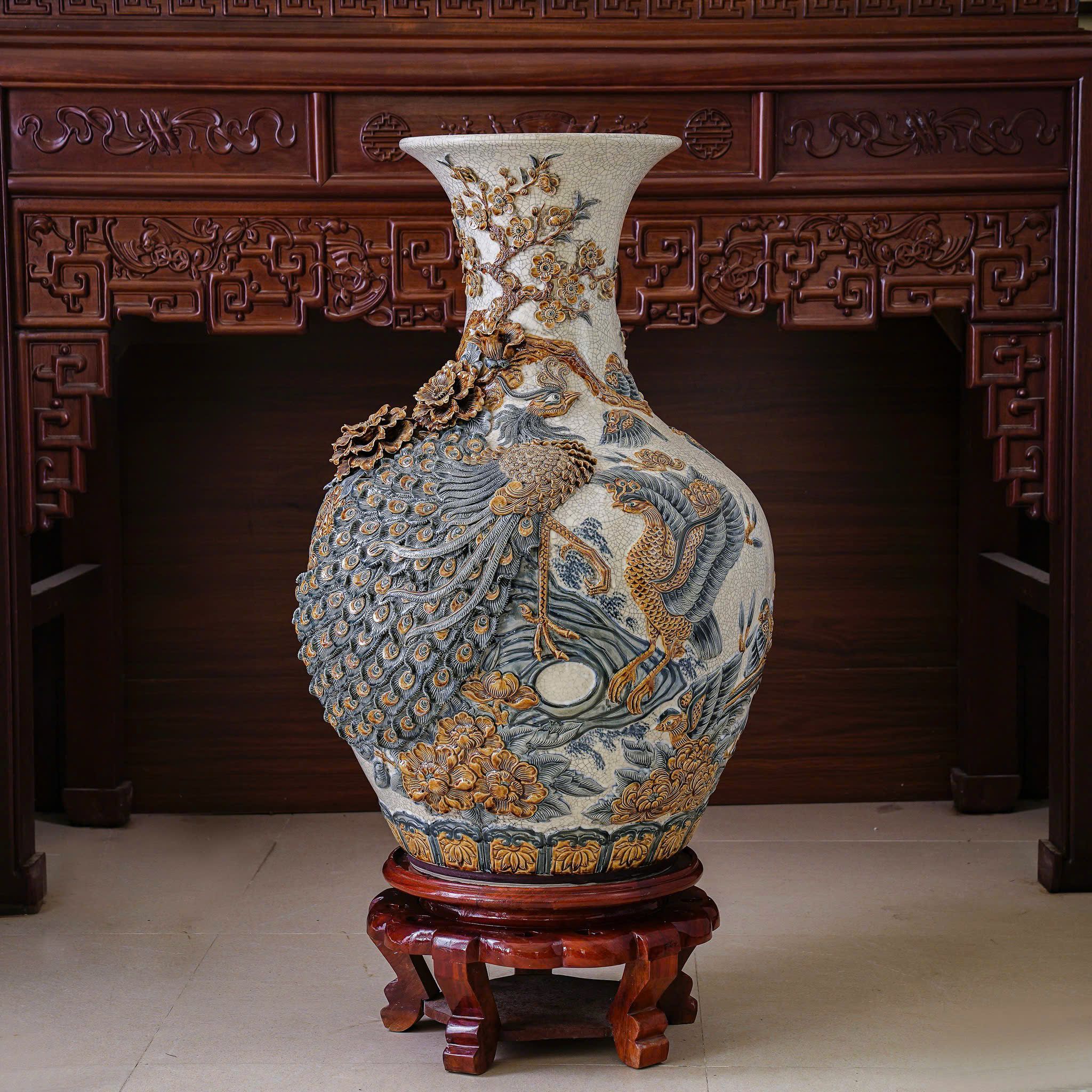  Tỏi men rạn đắp nổi 3D Công Đào Kênh Đuôi H80cm - Gốm sứ Bát Tràng cao cấp 