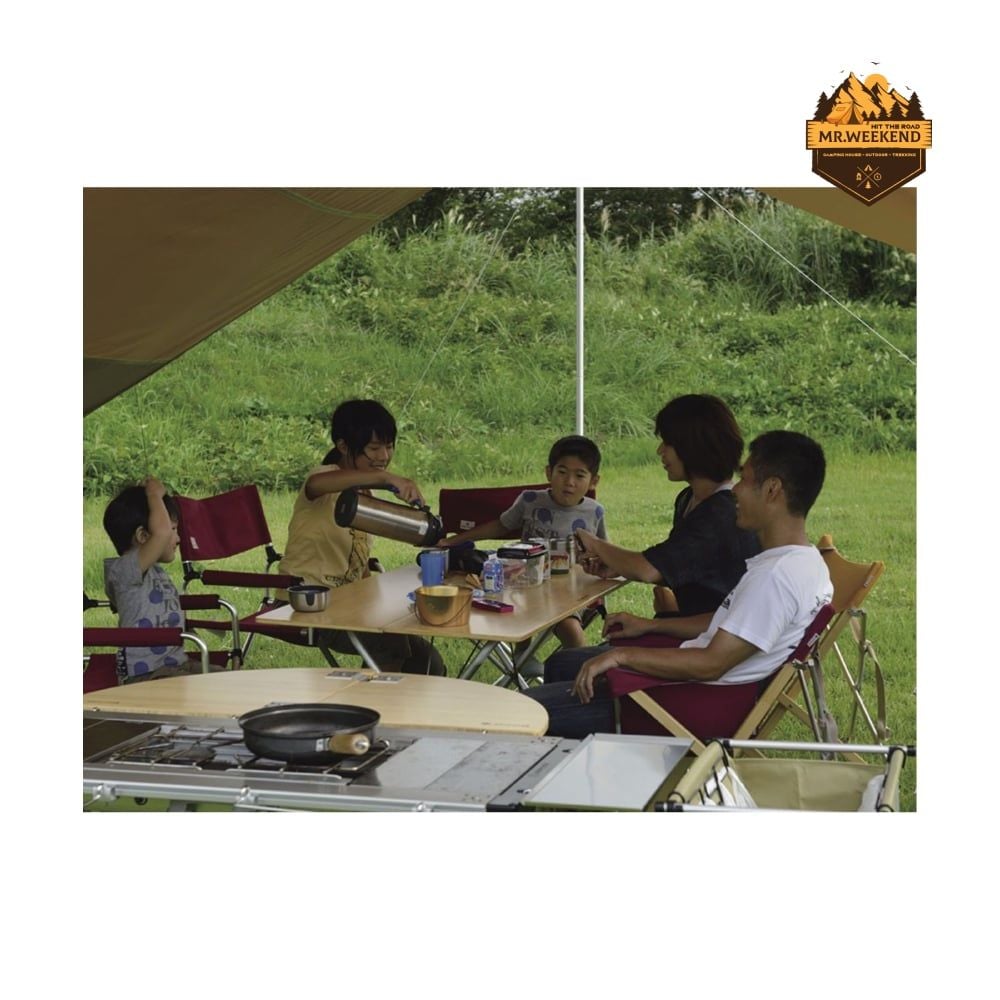 Bàn Dã Ngoại Xếp Gọn Snow Peak One-Action Table Long Bamboo (LV-015TR)