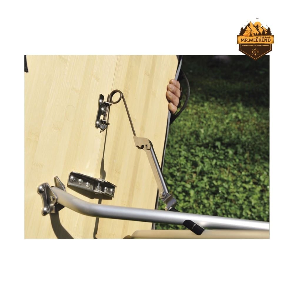 Bàn Dã Ngoại Xếp Gọn Snow Peak One-Action Low Table Bamboo (LV-100TR)