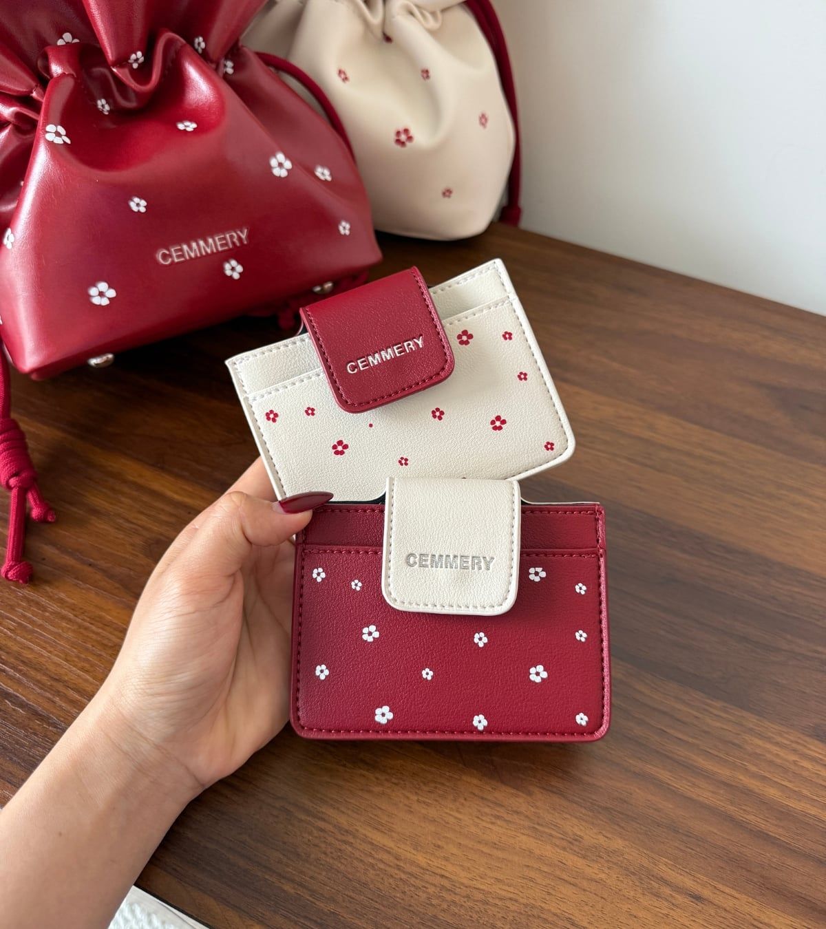  VÍ MINI CEMMERY- BLOOM CARDHOLDER 