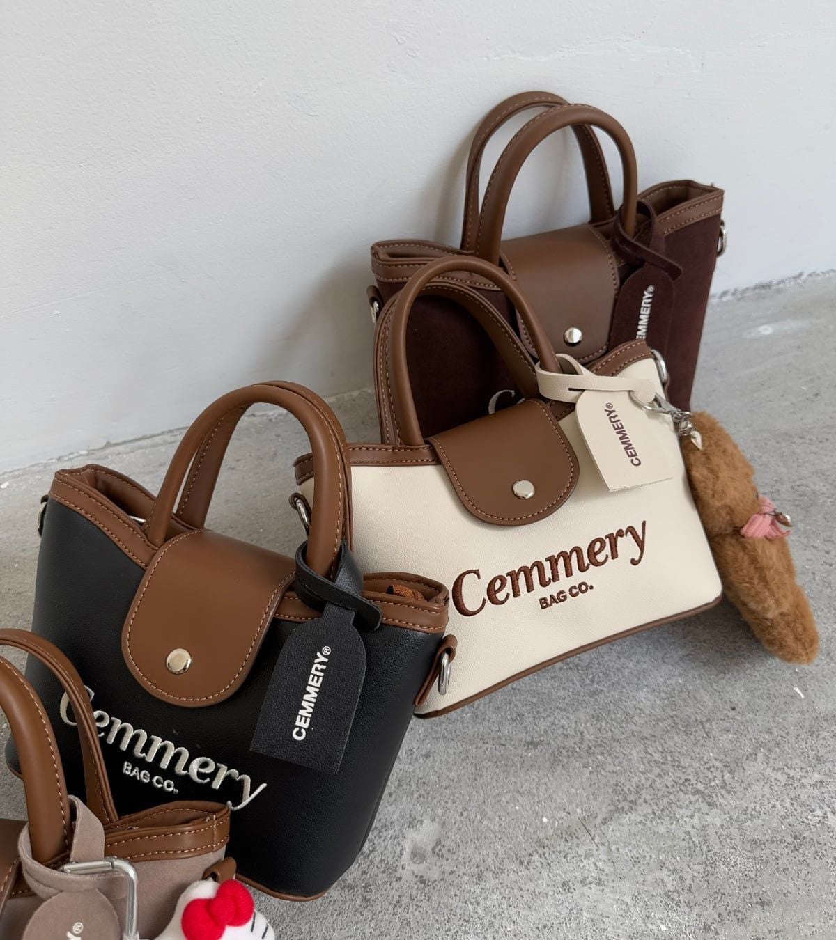  TÚI ĐEO CHÉO CEMMERY - VELVET MINI BAG 