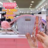  Túi Đựng Mỹ Phẩm Benefit Roller Dome Makeup Bag With Pom Pom 