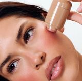  Má Hồng Rhode Pocket Blush - Màu Tan Line 5.3G 