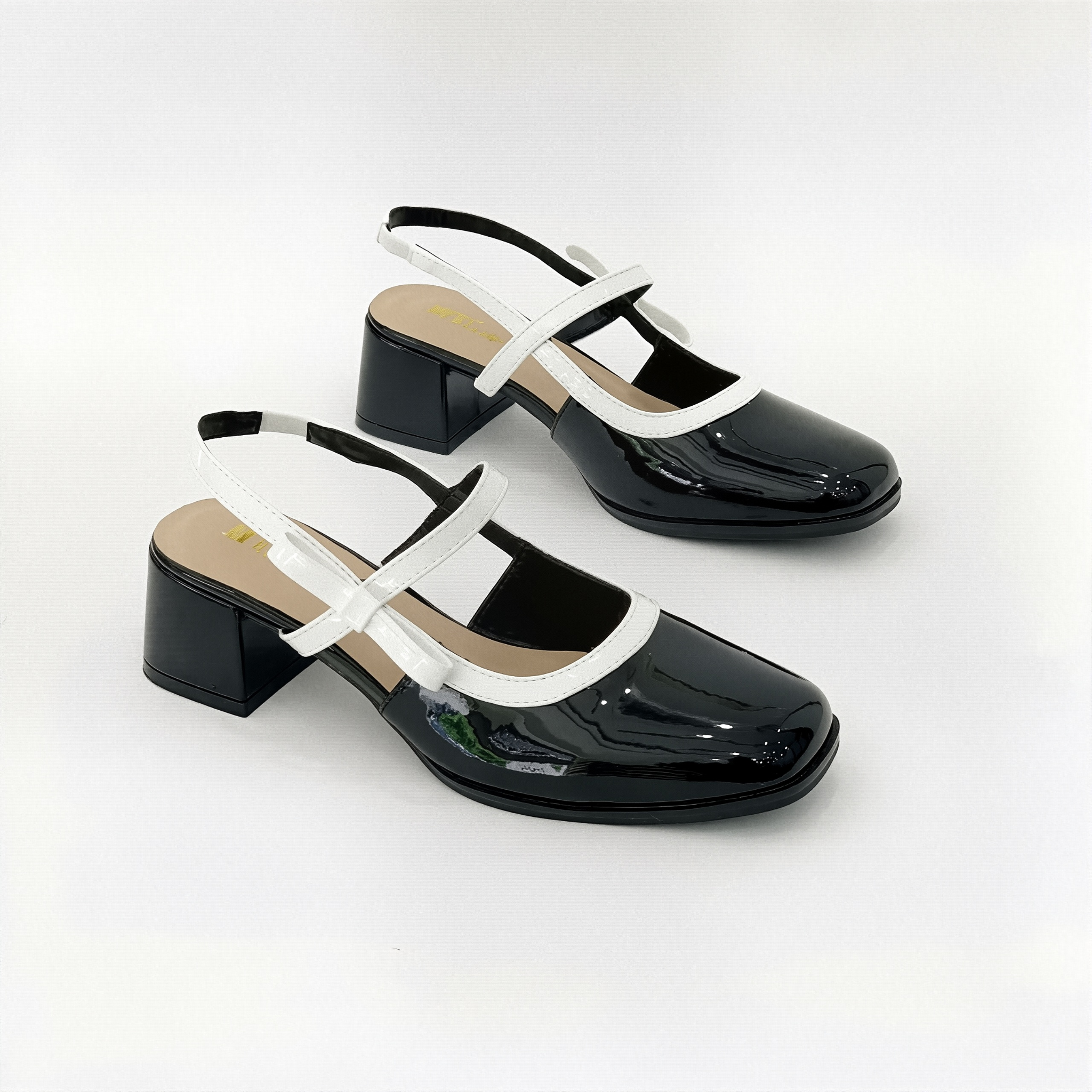  Giày sandal sục mũi vuông, quai mảnh gót cao 5cm MT3292 