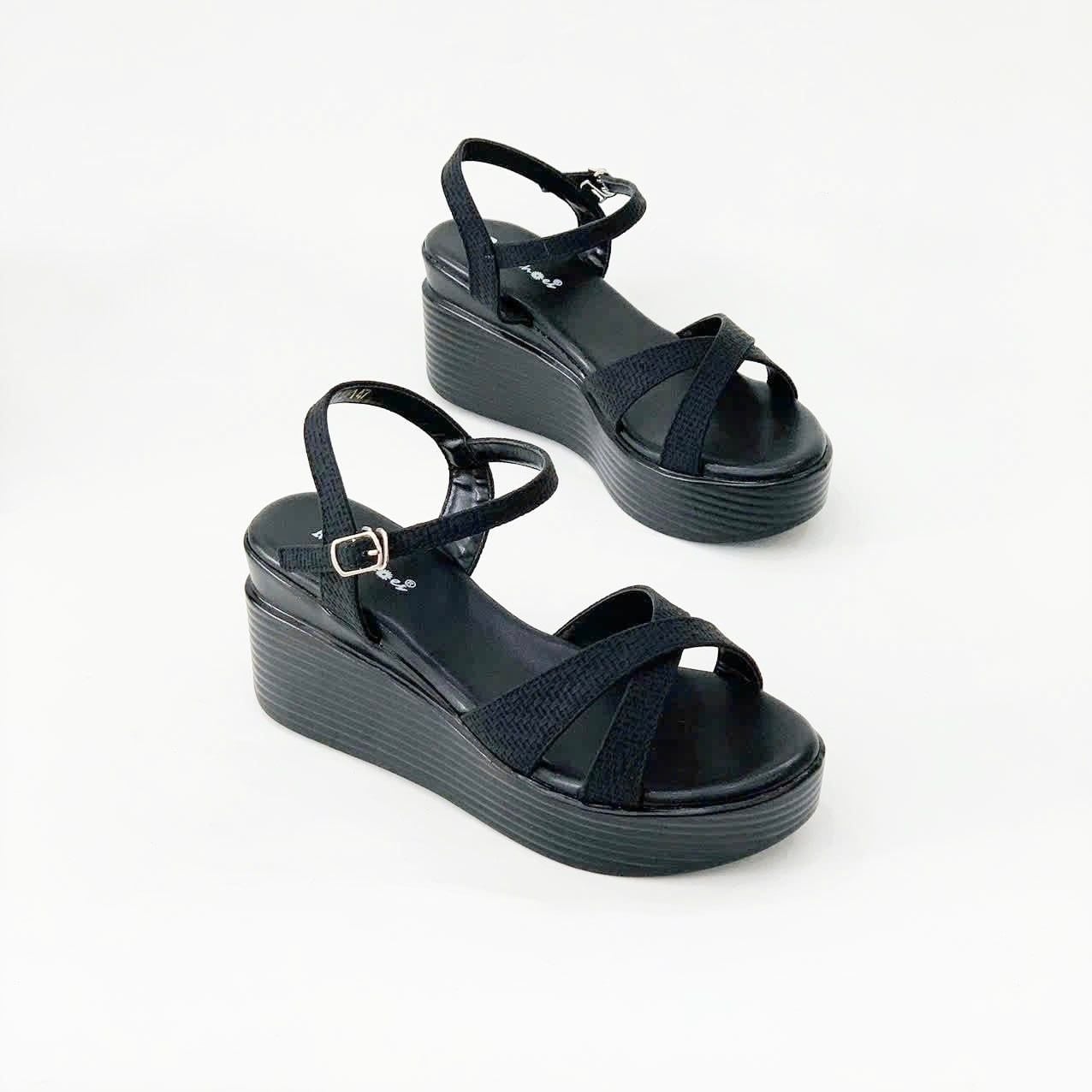  Giày sandal quai chéo đế xuồng 8cm MT112 