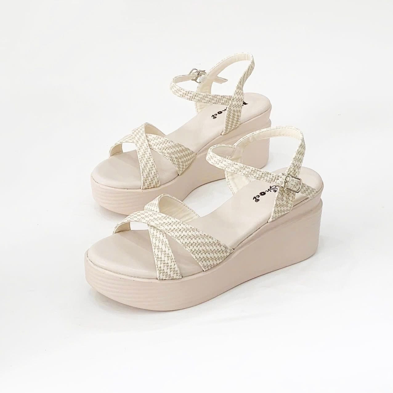  Giày sandal quai chéo đế xuồng 8cm MT112 