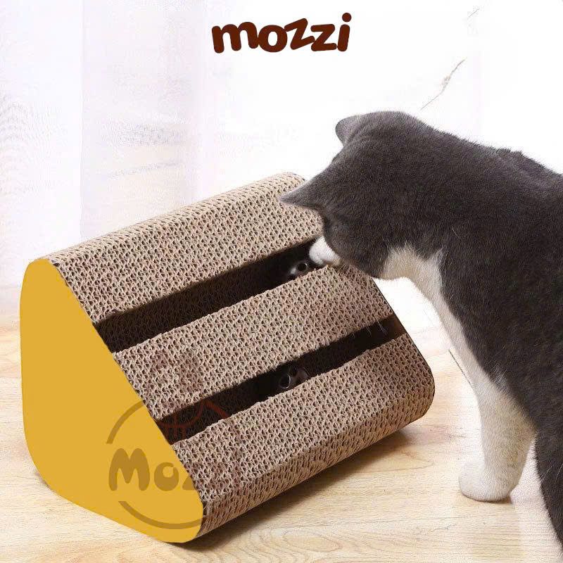 Bàn cào móng tam giác 2 tầng kèm banh 28x17.5x21cm cho mèo