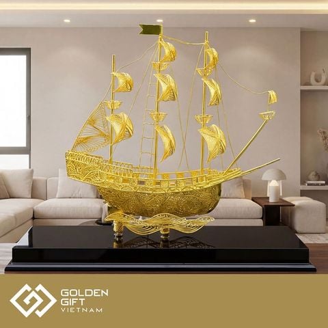 Mô hình Thuyền buồm mạ vàng 24K