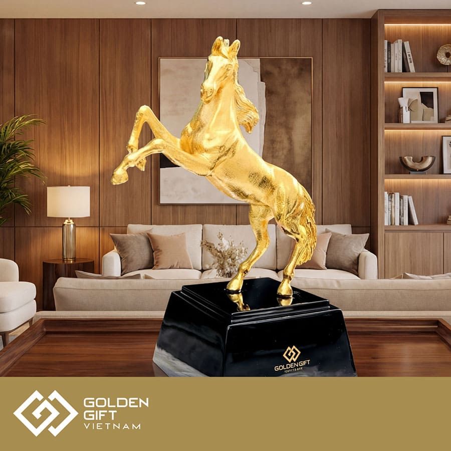 Tượng Ngựa Vàng Chiến Thắng