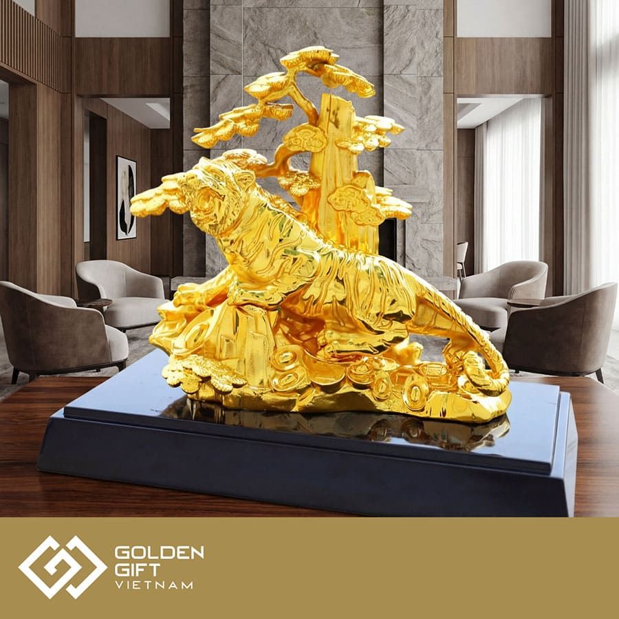 Tượng Hổ Vàng Uy Phong