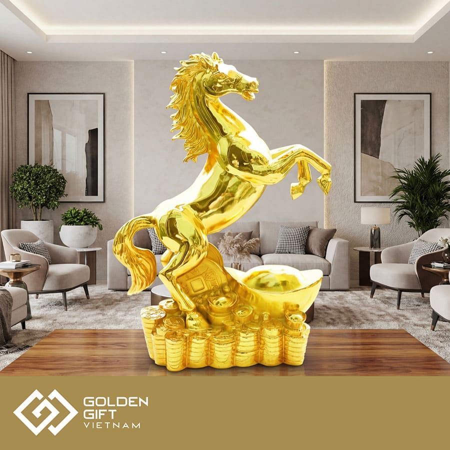 Tượng Ngựa vàng Thịnh Vượng