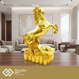 Tượng Ngựa vàng Thịnh Vượng