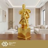 Tượng Trần Hưng Đạo mạ vàng