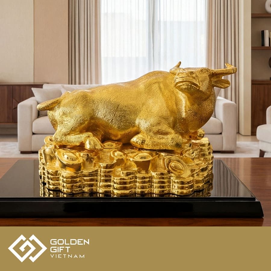 Tượng Trâu vàng Tài Lộc