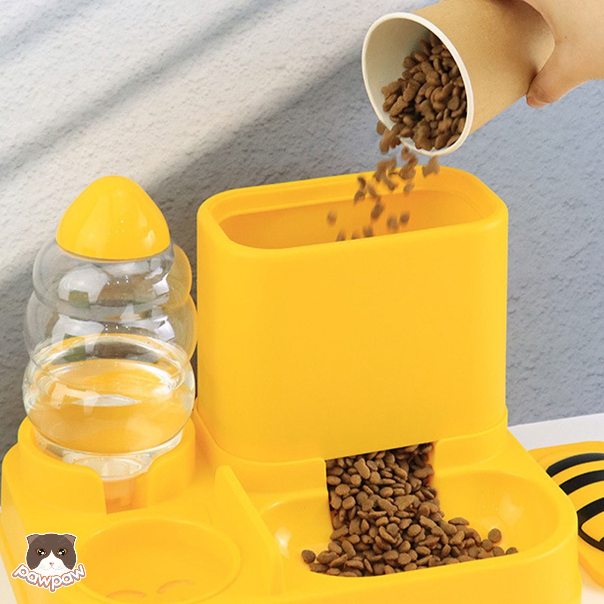  Bát ăn uống tự động con ong cho chó mèo 