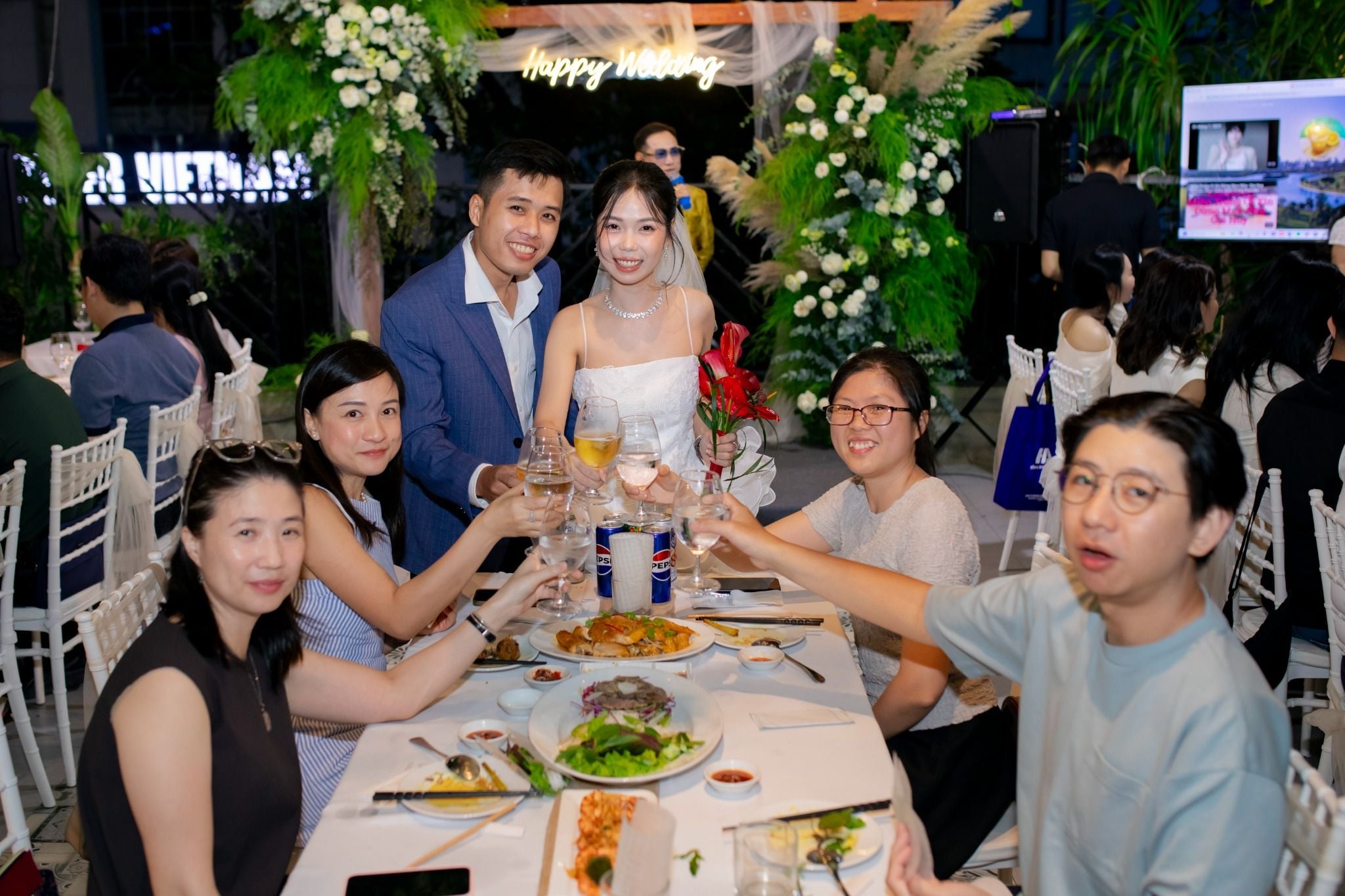  TRANG TRÍ BÁO HỶ 018 - 9.500.000 